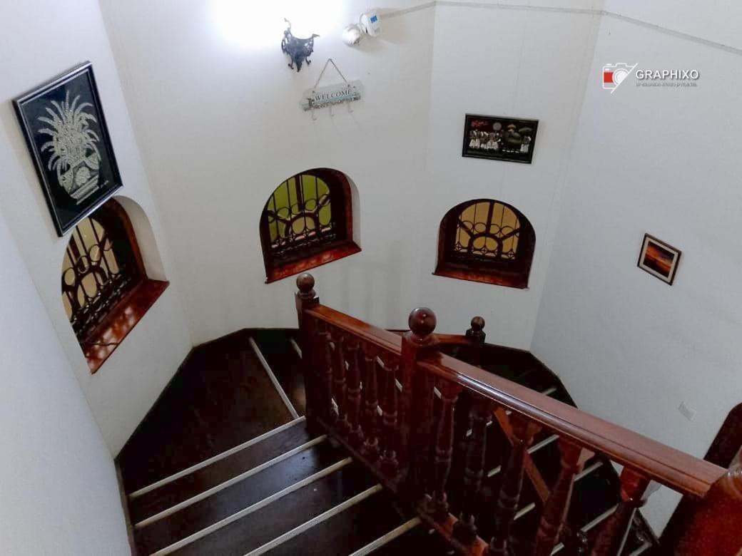 Ceylon Travel And Stay Lodge Battaramulla Εξωτερικό φωτογραφία